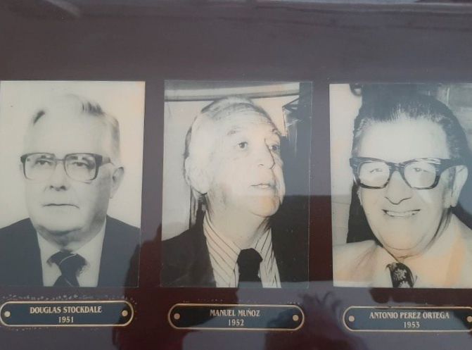Beginnings of Skål International Mexico City #067, founders and first Presidents of the Club, Douglas Stockdale (1950-1951) Manuel González (1952), Antonio Pérez Ortega (1953) Beginnings of Skål International Mexico City #067, founders and first Presidents of the Club, Douglas Stockdale (1950-1951) Manuel González (1952), Antonio Pérez Ortega (1953)